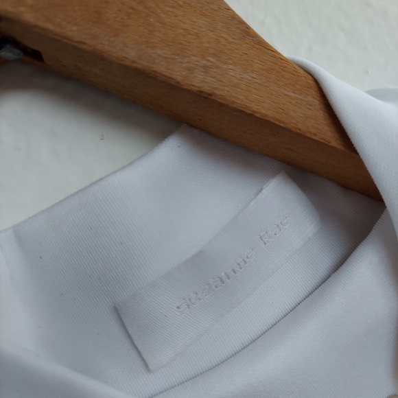 Suzanne Rae White Space Age Mock Neck Top - Picture 4 of 11